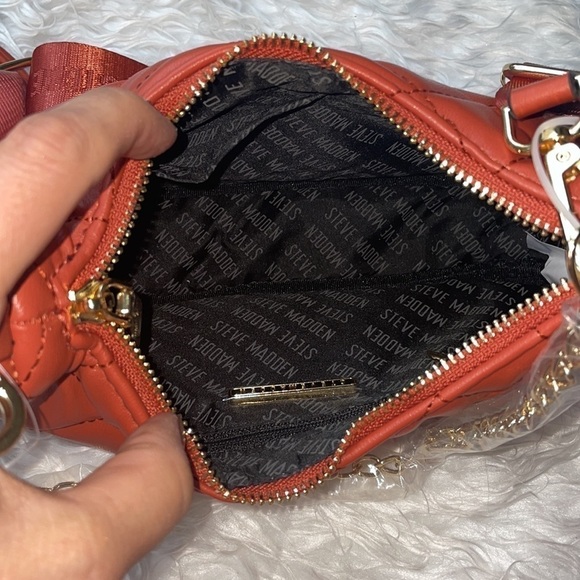 Brand New Steve Madden Quilted Stitch Orange Zip Crossbody Purse Gold Tone Chain - Picture 11 of 15